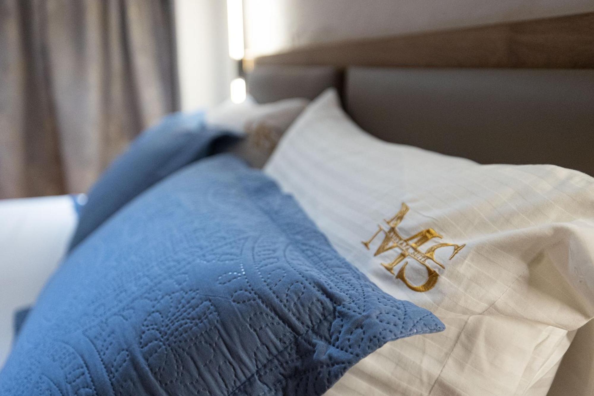 Mustafa Suites Vlore Ngoại thất bức ảnh